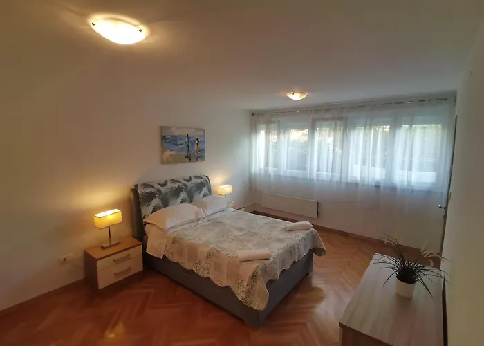 Apartments Antonija